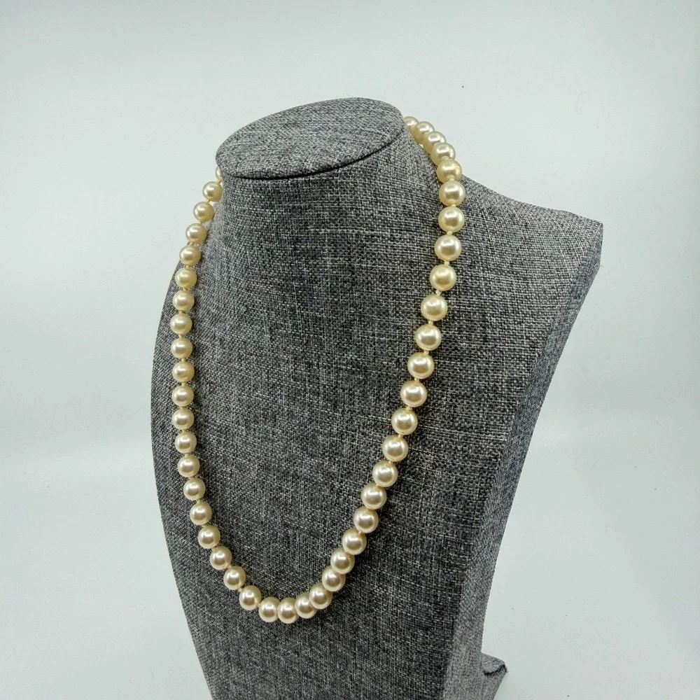 Cream Faux Pearl Strand Necklace Classic Bridal Coquette Cottagecore Gift Chic